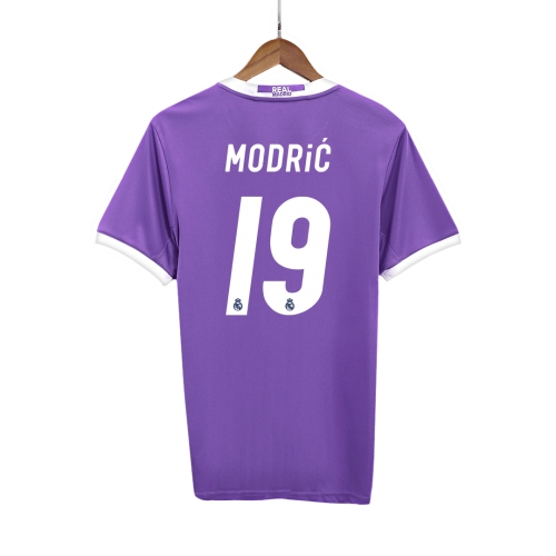 Real Madrid MODRI? #19 Away Soccer Jersey Retro 2016/17