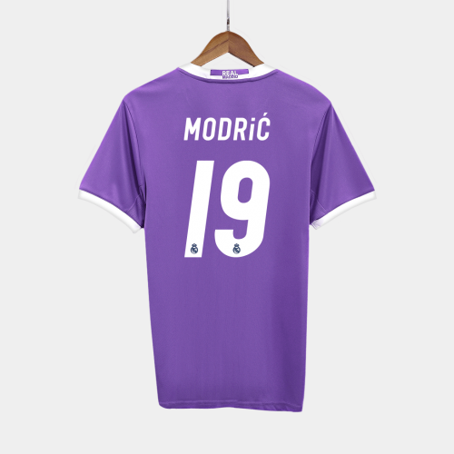 Real Madrid MODRI? #19 Away Soccer Jersey Retro 2016/17